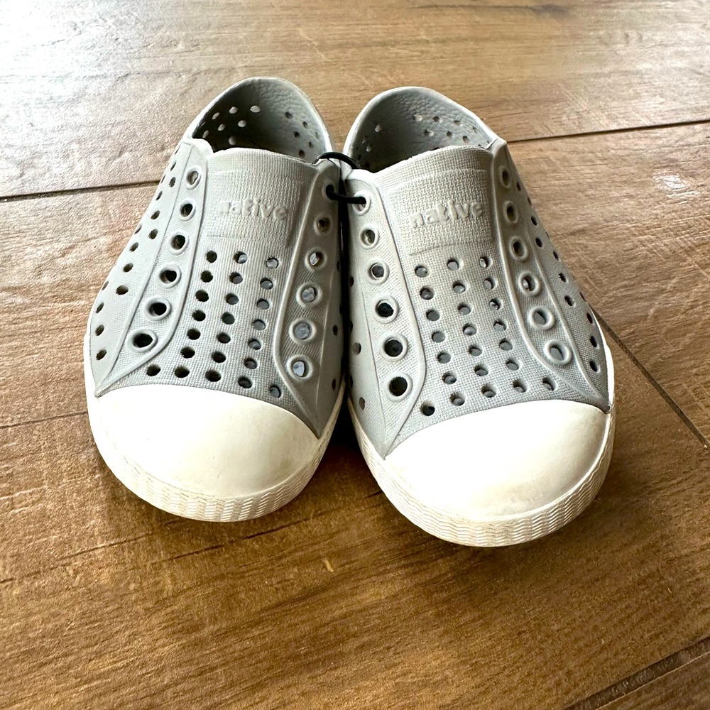 Little kid NATIVE shoes